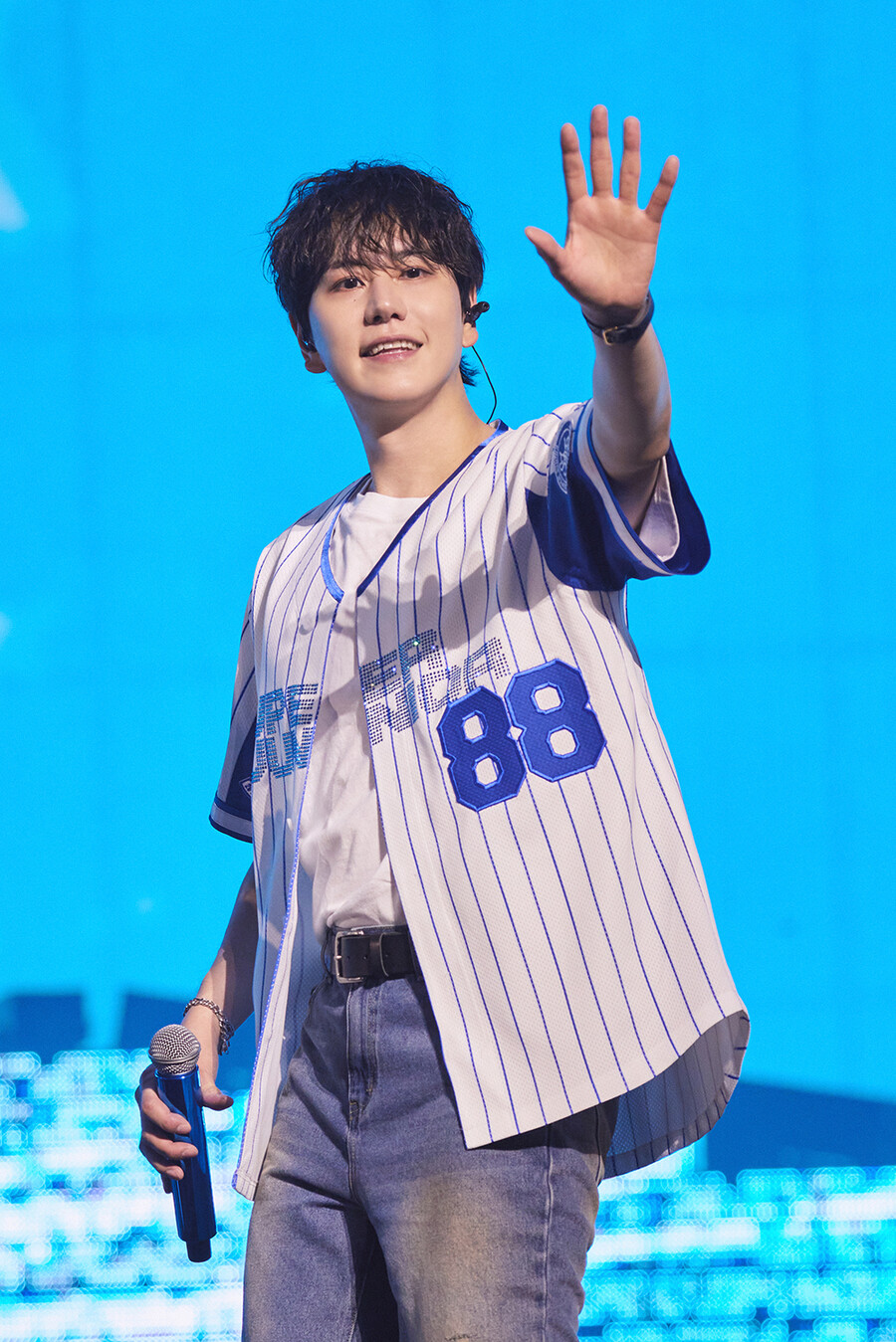 규현 "다리 부상, 춤선 못 보여줘 죄송…슈퍼주니어 30주년 무조건 하겠다"