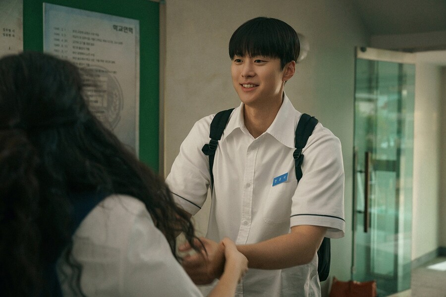 '고백의 역사' 공명 "'교생 같다' 반응 보고 흠칫 놀라, 관리 노력했다"
