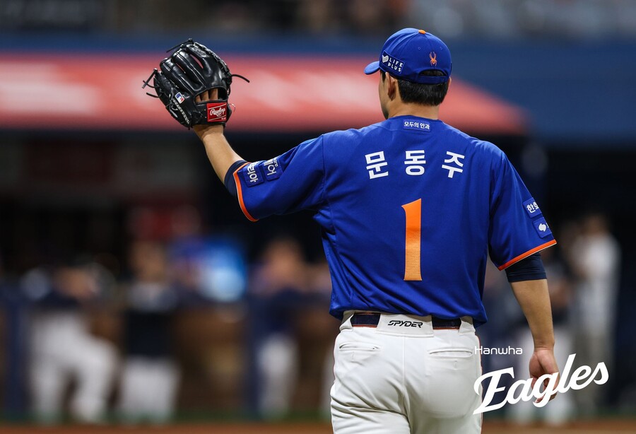 "복귀전이라 걱정했는데…" 아니나다를까 1회부터 실점, 그러나 문동주는 문동주였다
