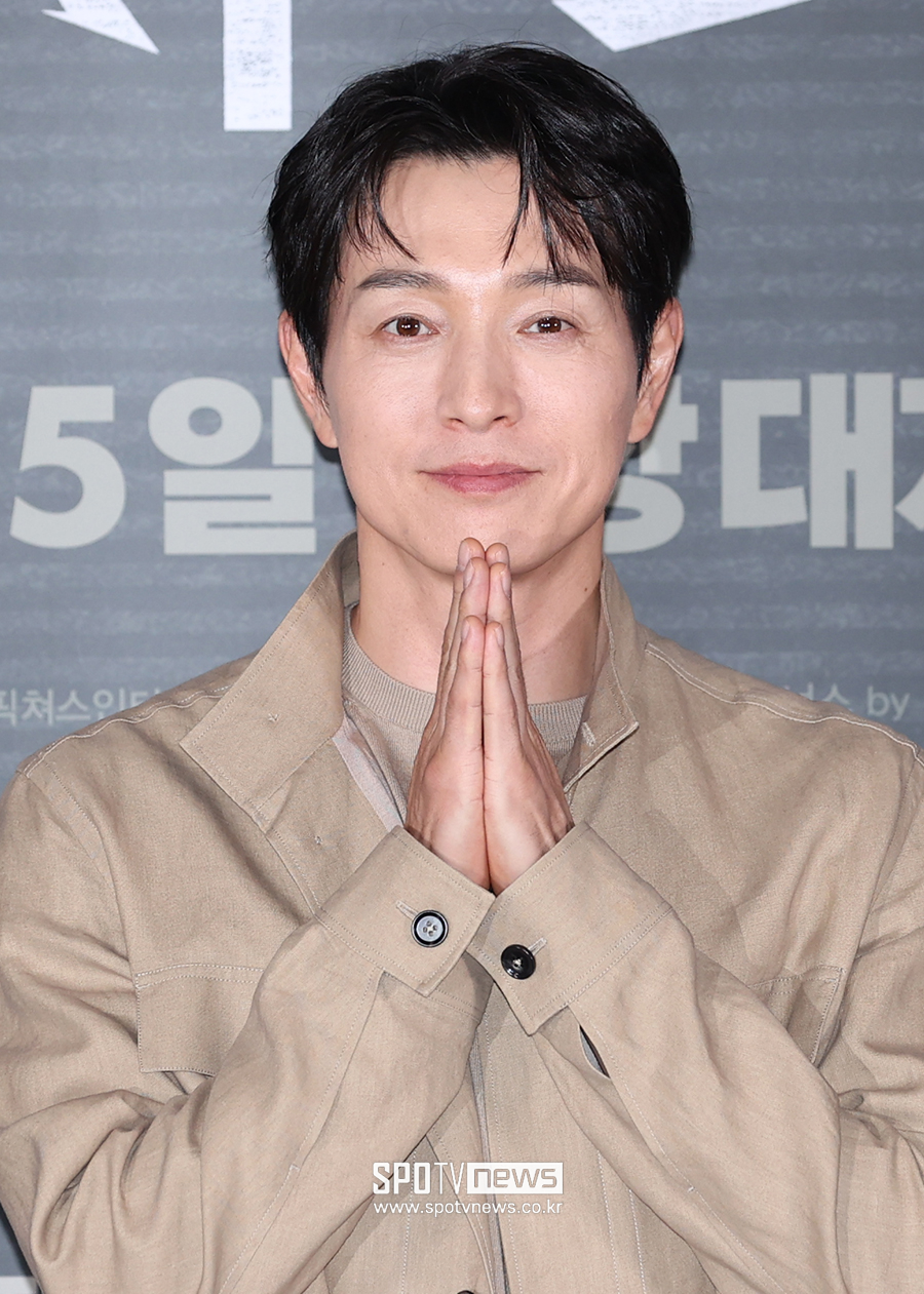 [포토S] 정성일, '간절합니다'