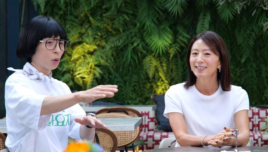 김희애, 80's 서울가요제 MC 맡나?…유재석·하하 러브콜('놀뭐')