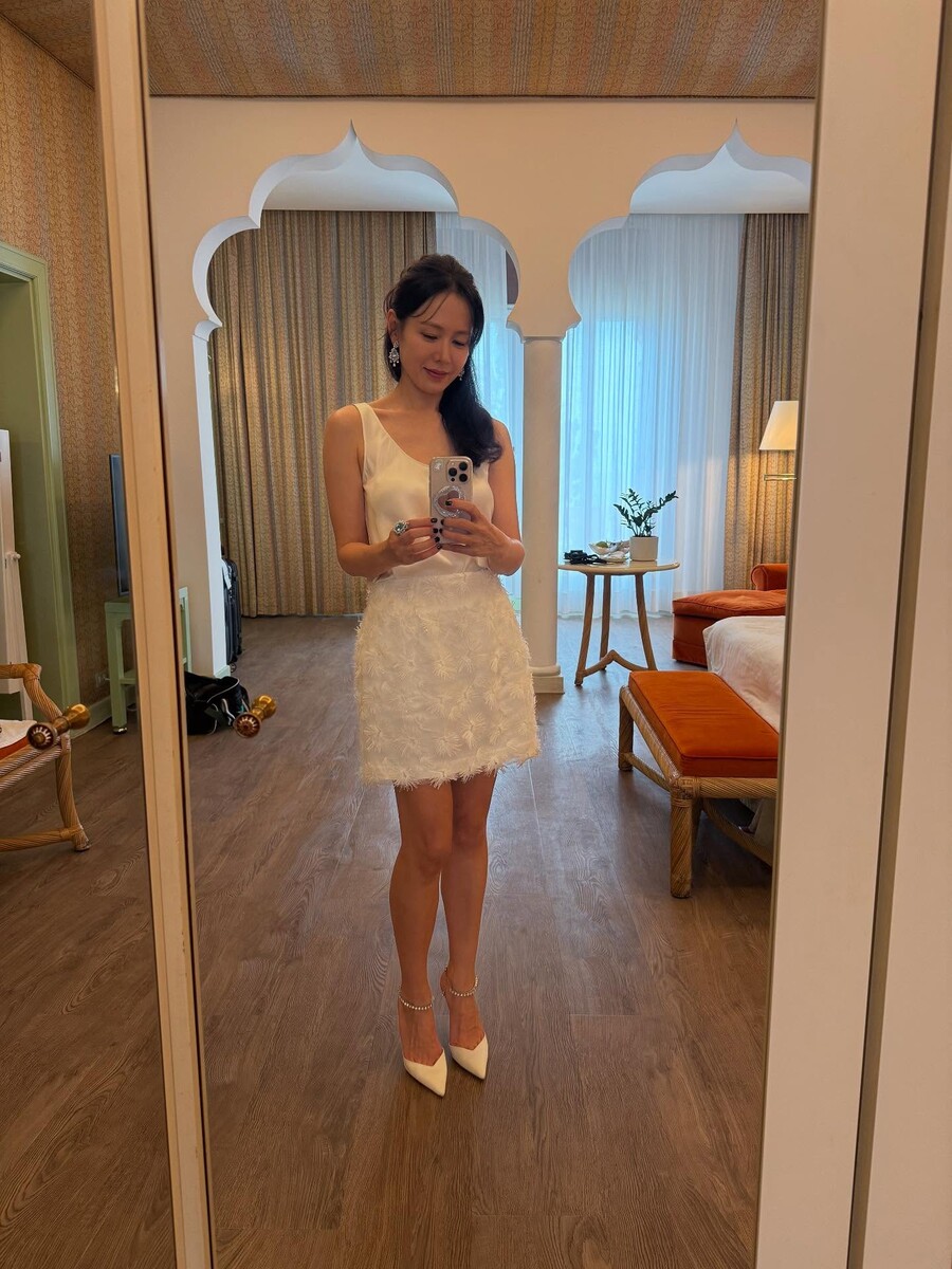 '어쩔수가없다' 손예진, 베니스 즐기는 럭셔리 비주얼 "다시 오지 않을 오늘"