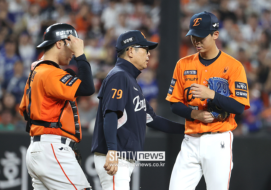 황준서 조기강판→한화 20타자 연속 무안타 굴욕, 불펜 7이닝 무실점 헛수고… 삼성 가을야구 꿈 완전 부활 [대전 게임노트]