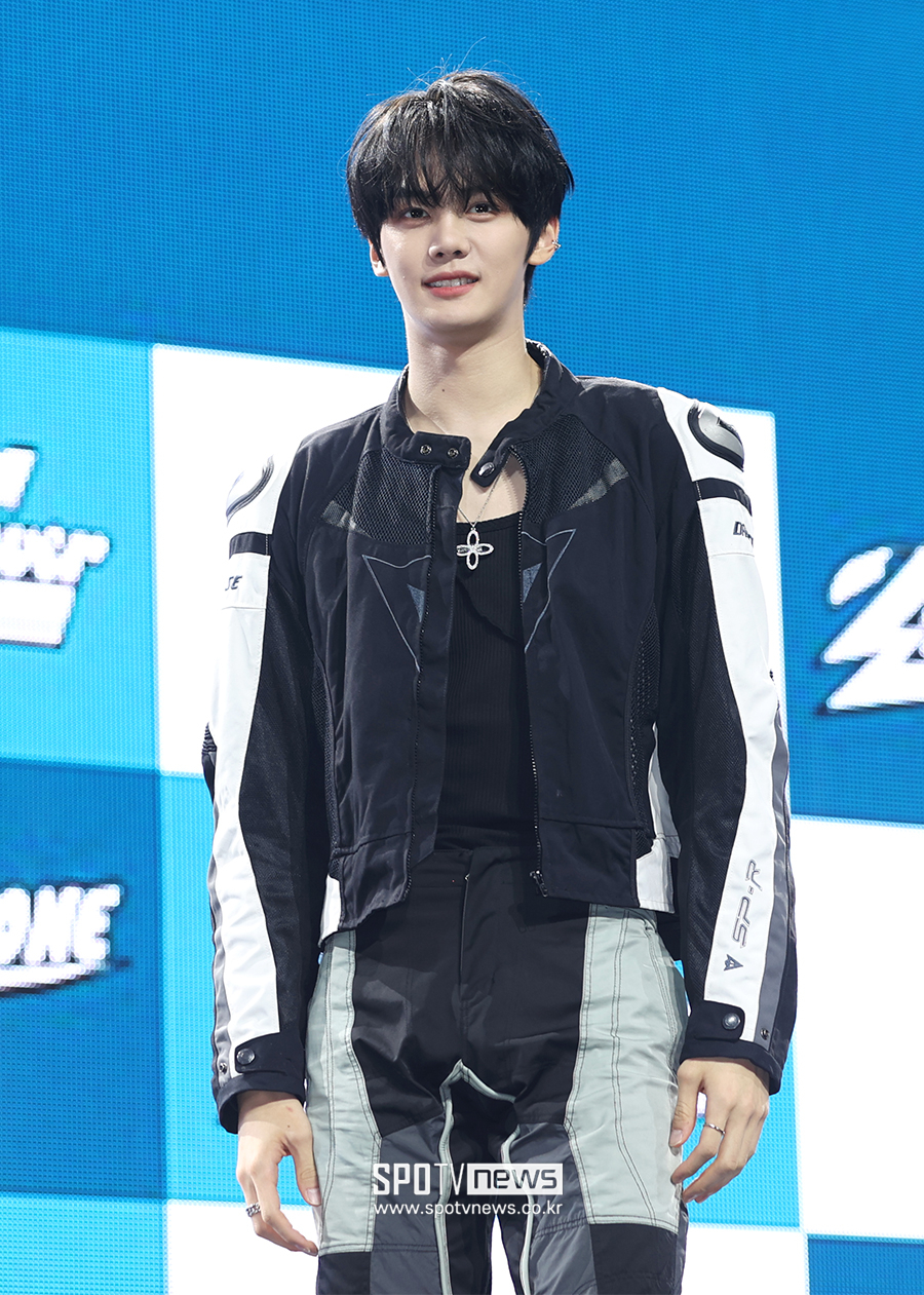 [포토S] 제로베이스원 김규빈, '열심히 준비했어요'