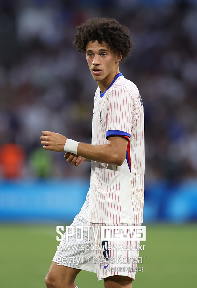 7000만 유로 선수, “이강인 안 나가서 PSG 이적 불발”