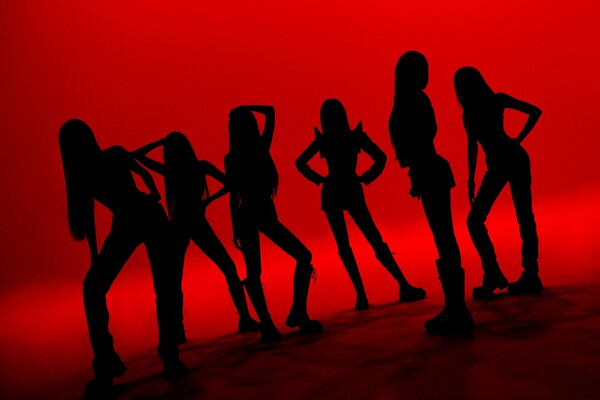 모모랜드, 3년 만에 신곡 '로데오'로 컴백…미스터리 아우라+당당 에너지 '눈길'