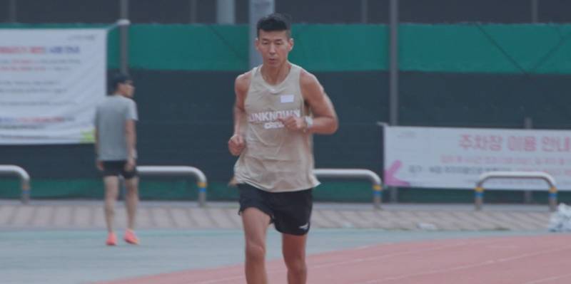 션, 부상에도 고강도 스케줄…81.5km 기부 마라톤 위해 새벽 훈련('전참시')