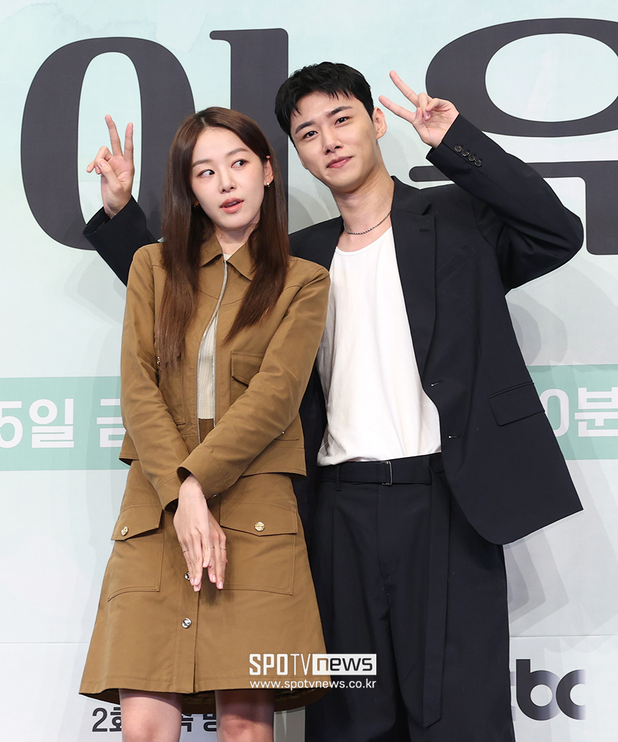 [포토S] 이주명-서지훈, '우리는 매콤한 커플'