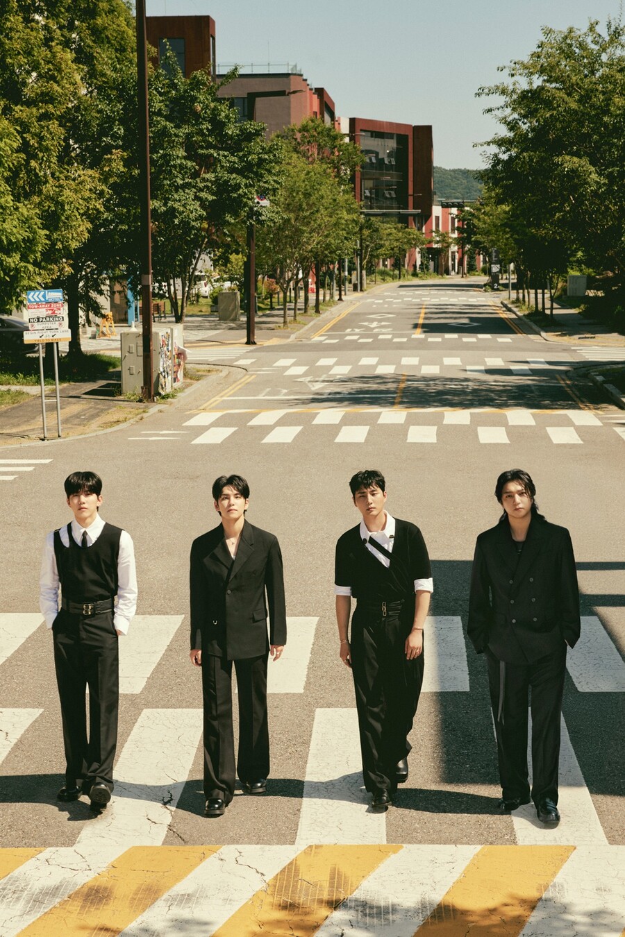'10주년' 데이식스, JYP와 2번째 재계약…"새 챕터 시작되는 느낌, 앞으로가 기대돼"