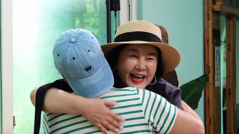 '같이삽시다' 원조멤버 김영란, 남해로 화려한 컴백
