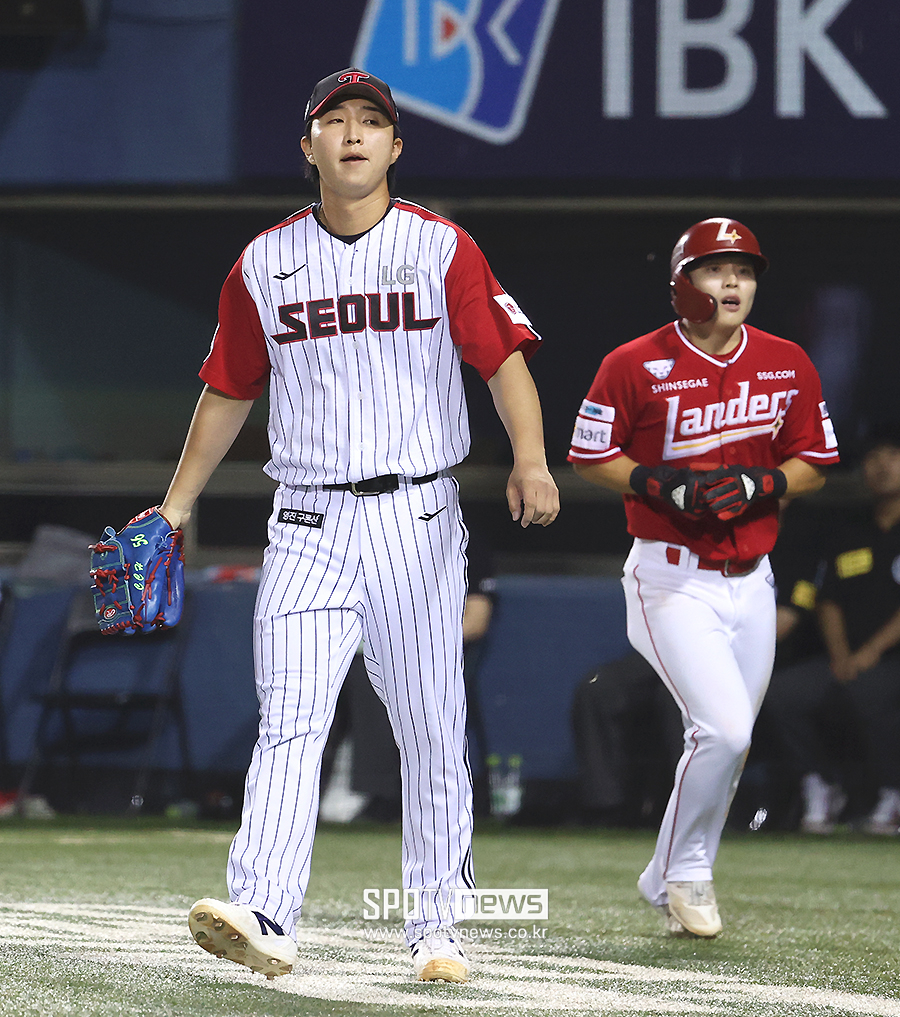 [포토S] 2타점 적시타 허용한 최채흥
