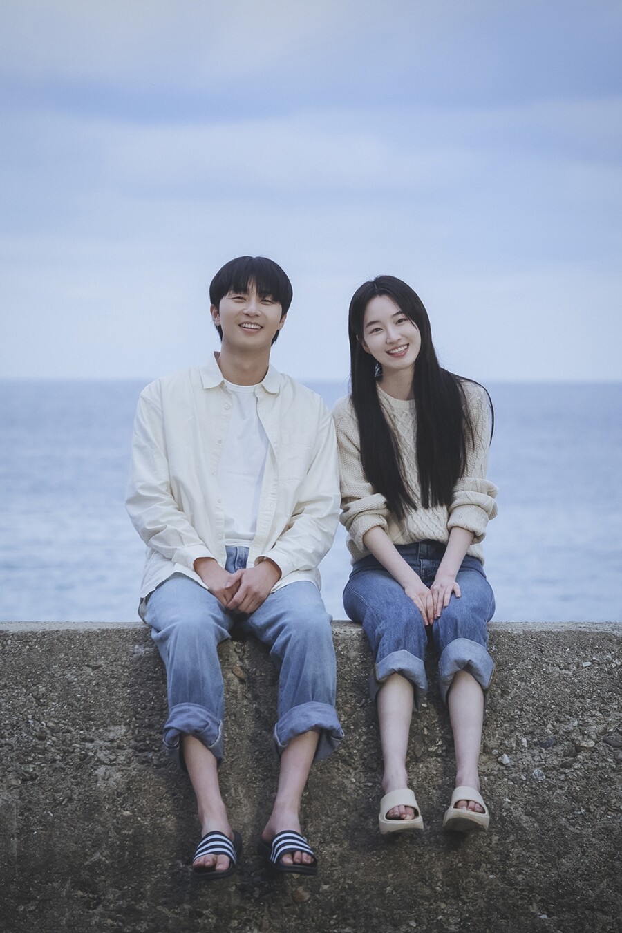 박서준♥원지안, 새내기 연인의 풋풋한 청춘 스냅 '공개'('경도를 기다리며')