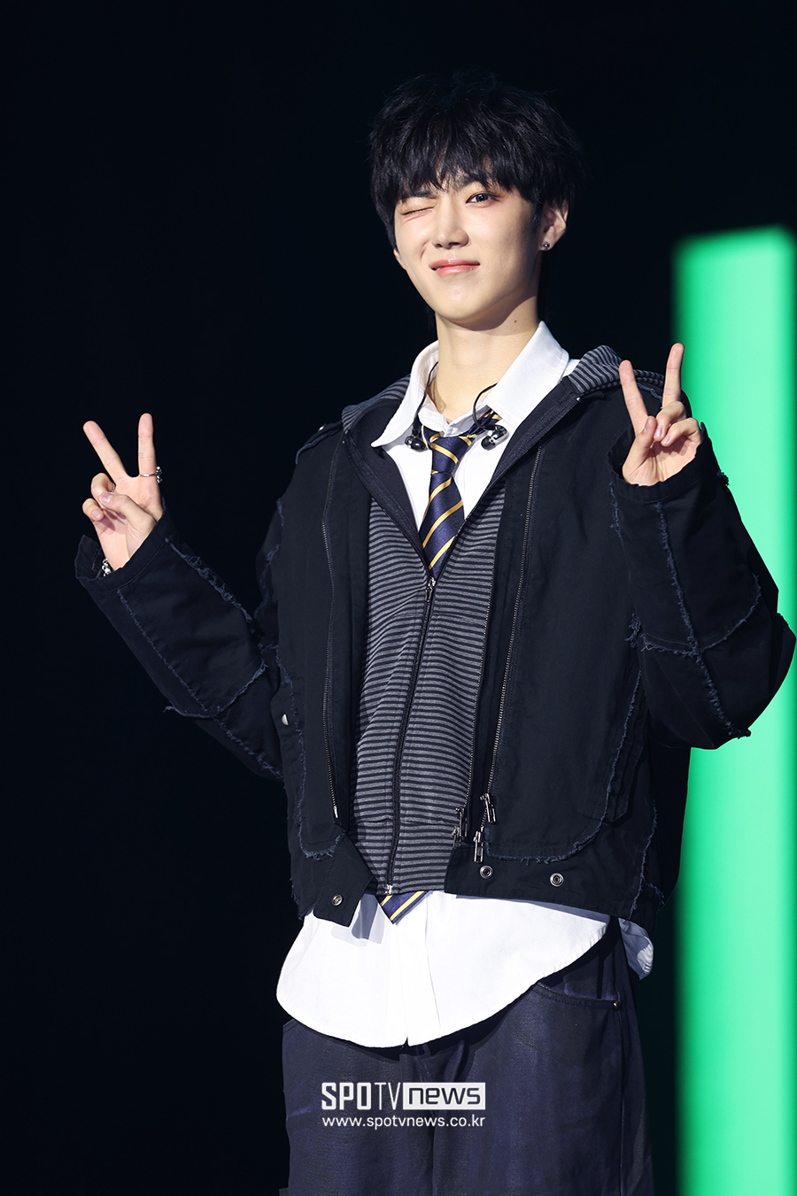 [포토S] 에이엠피(AxMxP) 하유준, '윙크와 함께'
