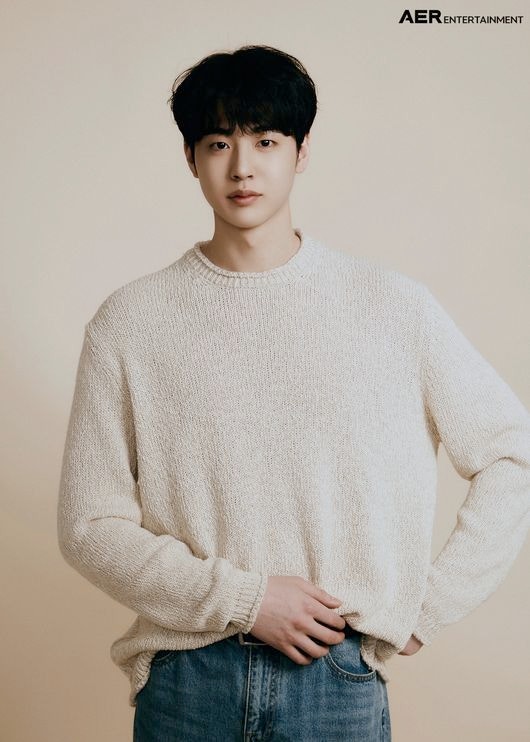 [단독]김현진, '유일무이 로맨스' 실사판 주인공…'여심저격' 톱배우 된다