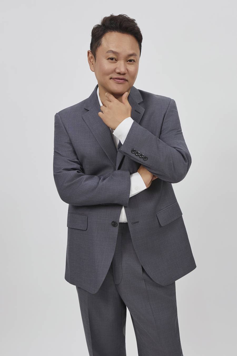 '직장인들2' 김민교 "손흥민 애드리브 재밌고 신기…월클은 뭘 하든 월클"[인터뷰②]