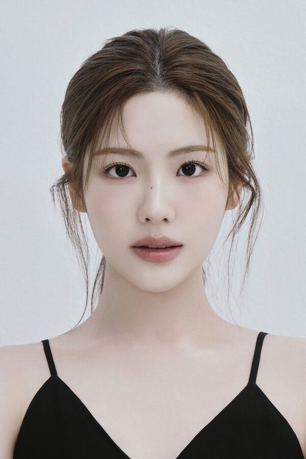 조아람, 팬들과 활발 소통 시작…'달까지 가자' 첫방 앞두고 일상 공유