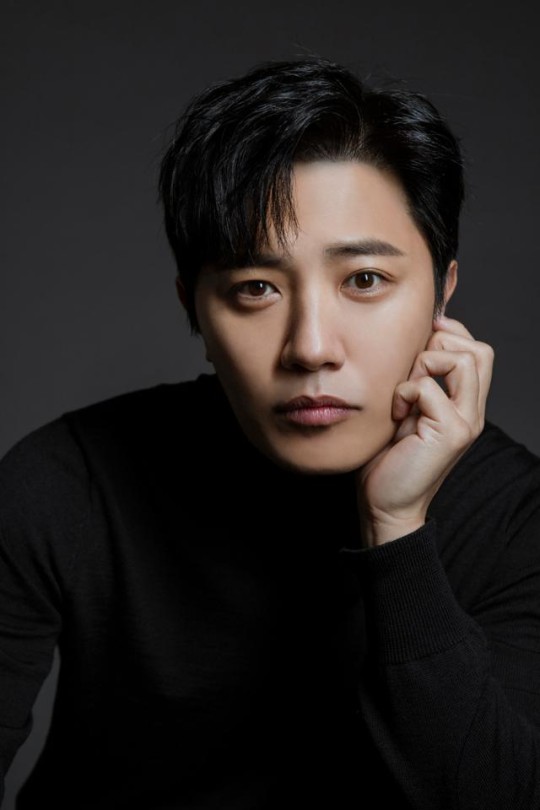 [단독]진구, '신입사원 강회장' 합류…명품 캐스팅 라인업 '완성'