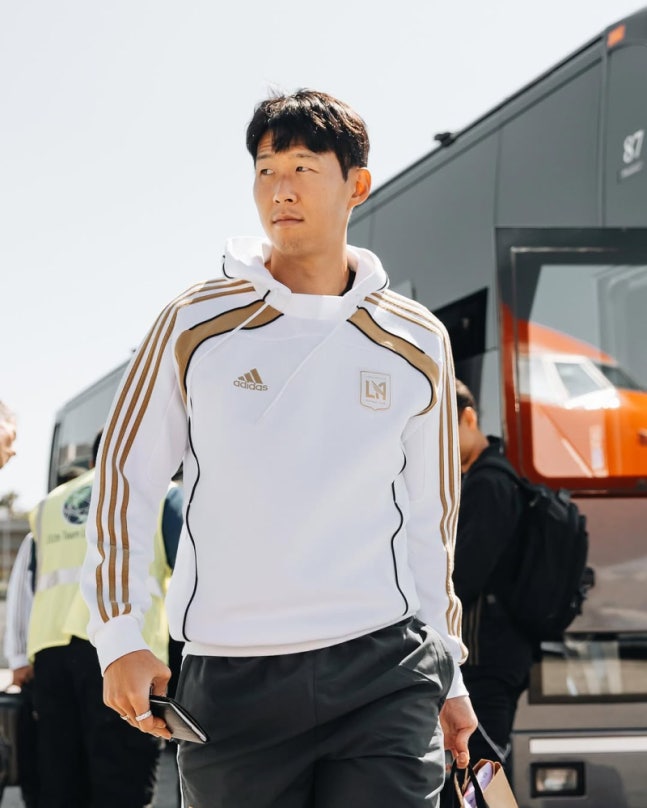 ▲ 손흥민이 LAFC 입성 이후 4경기 2골 1도움이라는 결코 가볍지 않은 출발을 보여주고 있다. MLS 특유의 빠른 전환, 강한 피지컬이 혼재된 리그에 적응하는 속도가 한층 빨라졌다는 평가다. ⓒ LAFC