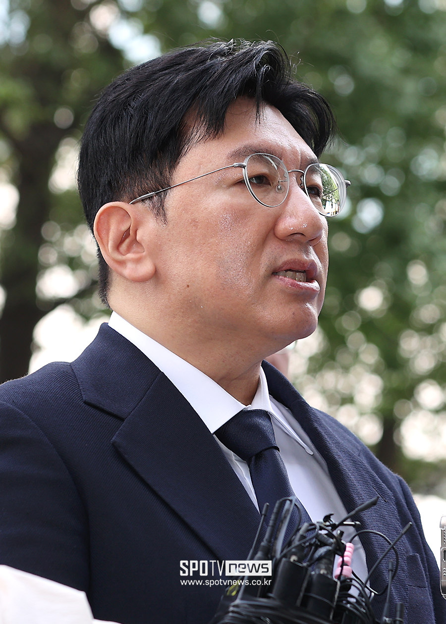 [포토S] 경찰석 출석한 방시혁 의장