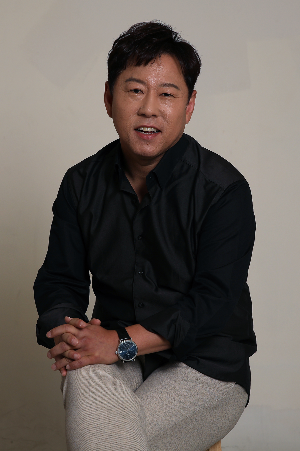 김광식, '달까지 가자' 합류…라미란과 '대환장' 티키타카[공식]