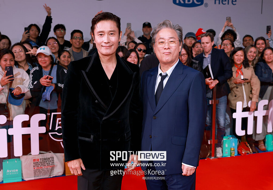 '어쩔수가없다', 제50회 토론토영화제 국제관객상…박찬욱 감독 "놀라지 않았다"