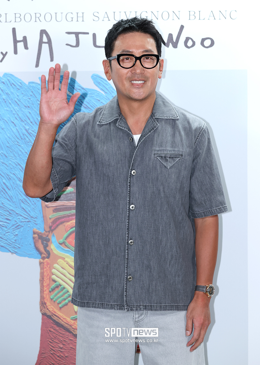 하정우, 사칭 계정 주의 당부 "나인 척 하는 사람 제보 부탁"