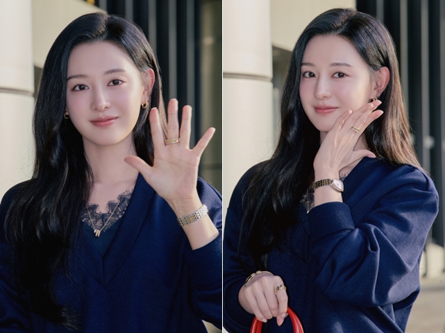 김지원 공항패션, '미모 美쳤다' 말 나오는 이유