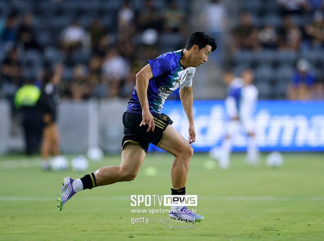 ▲ 이적 하나가 LAFC의 운명을 바꿀 수 있다. 손흥민의 합류는 단순한 스타 마케팅을 넘어 LAFC가 다시 한번 정상 정복을 꿈꿀 수 있는 현실적 근거가 되고 있다. MLS 무대에 적응하자마자 결정적인 한 방을 보여주면서 우승 도전을 향한 동력을 불어넣고 있다는 평이다.