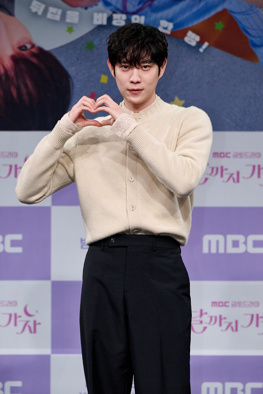 '달까지 가자' 김영대 "학창시절 가수 꿈꿔…실패한 인디가수 출신 연기"