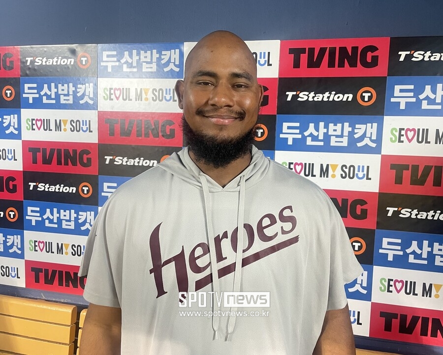 "헤이, 알러뷰, 100%!" 한 달 만에 동료들 마음 사로잡았다…메르세데스 "좋은 팀원 되고자 노력 중"