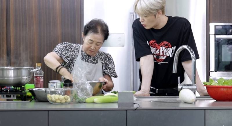 김재중 母 "사업 실패로 큰 빚…1년 만에 손맛으로 1억 갚아"('편스토랑')