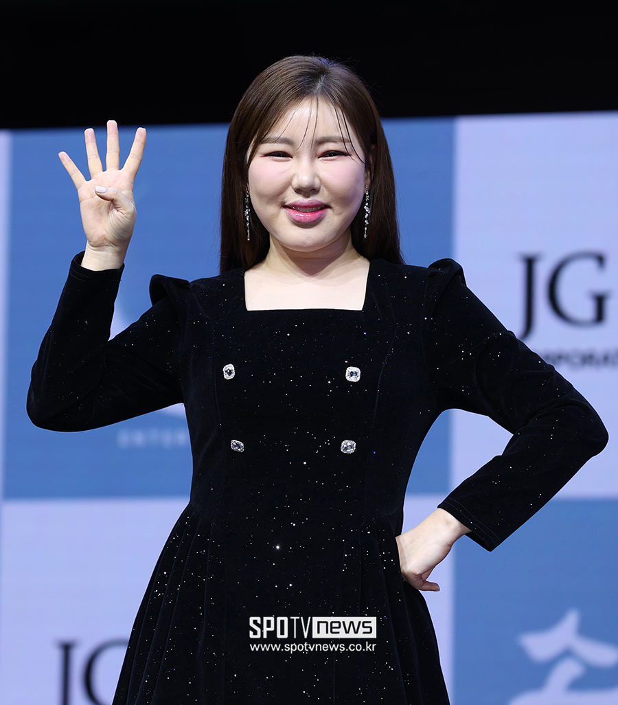 송가인 측 "1인 기획사 미등록, 인지 못해…빠르게 등록 절차 이행할 것"[공식입장]