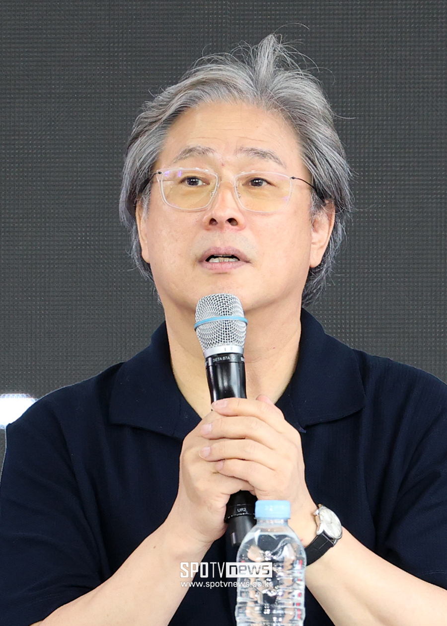 [포토S] 오픈 토크하는 박찬욱 감독