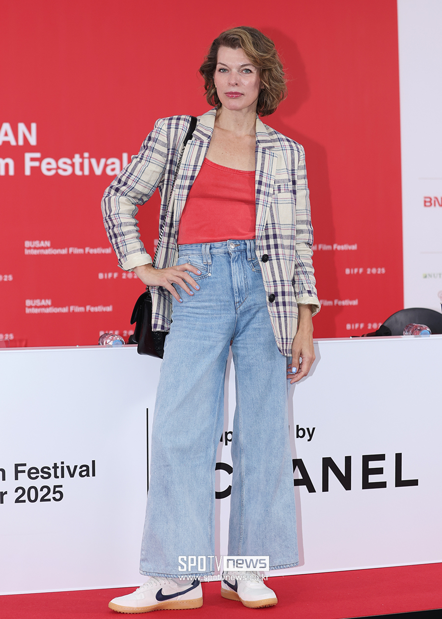 [포토S] 부산 찾은 밀라 요보비치