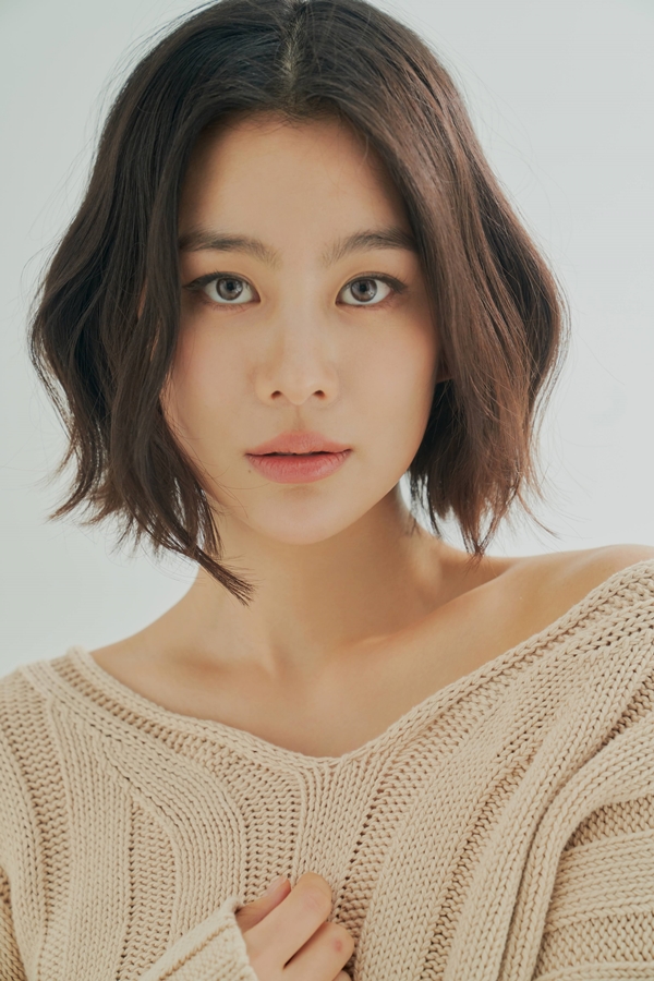 '금쪽같은 내 스타' 윤선아, 새벽엔터테인먼트와 전속계약