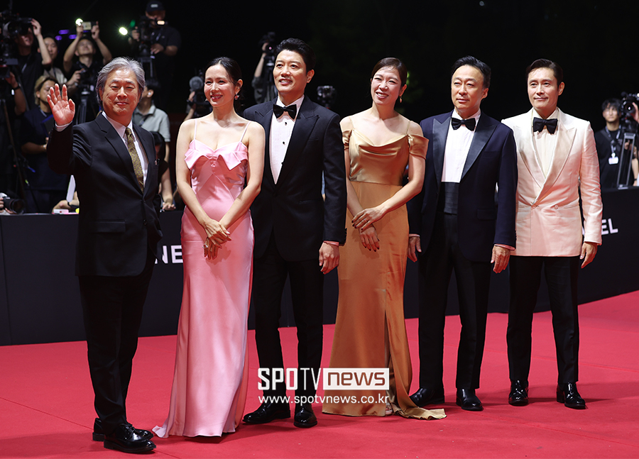 ▲ 박찬욱 감독 손예진 박희순 염혜란 이성민 이병헌 ⓒ곽혜미 기자