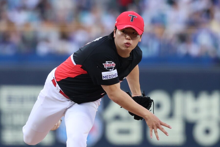 ▲ 황동하의 콜업을 놓고 고민에 빠질 KIA 1군 코칭스태프 ⓒKIA타이거즈
