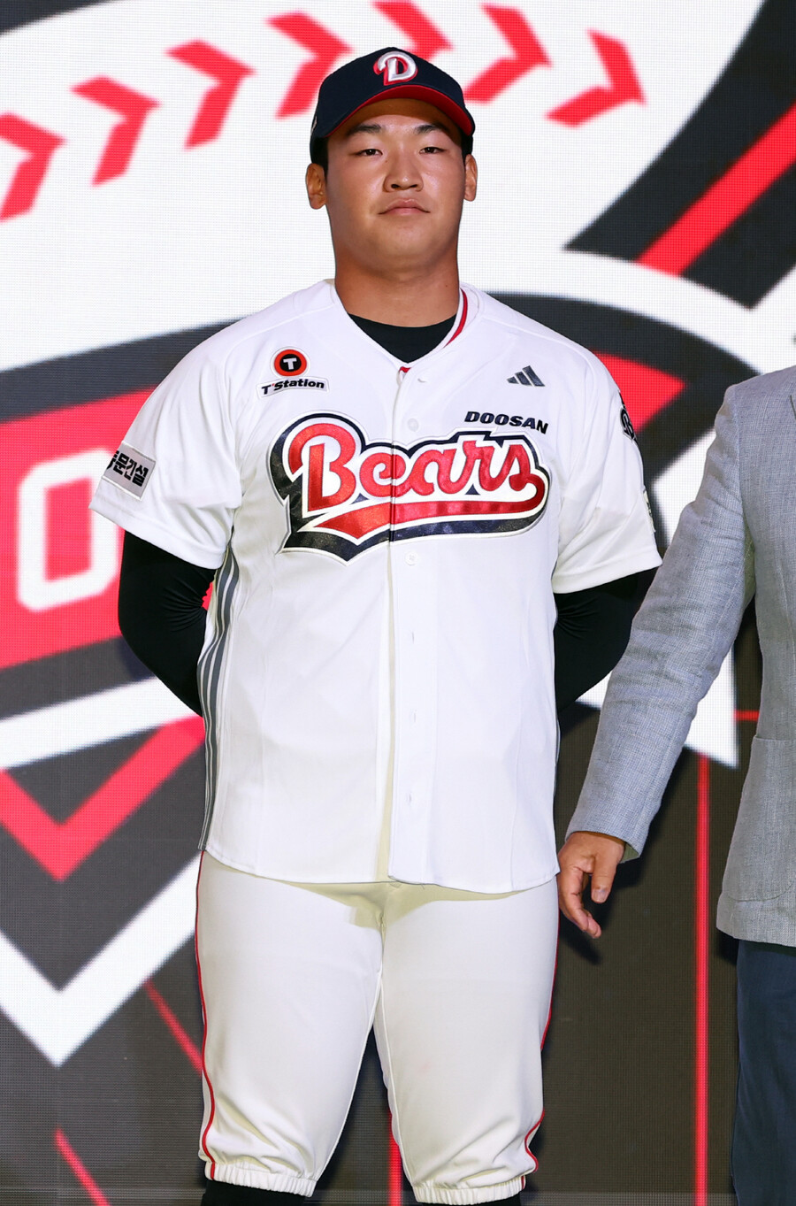 두산 라인업에 안현민이 들어온다…KBO 드래프트 최대 이변 주인공 "20-20 도전하겠다"