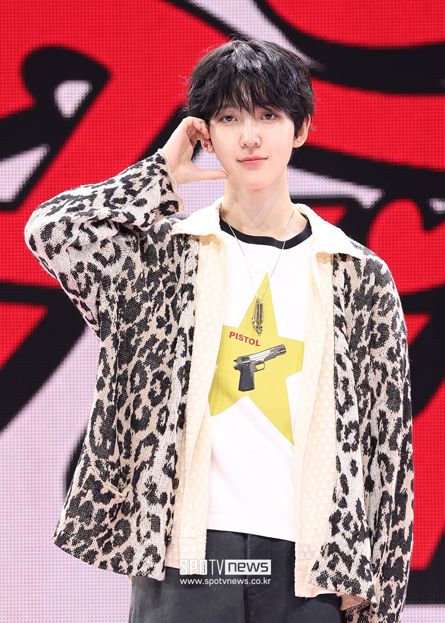[포토S] 킥플립 동현, '블링블링'