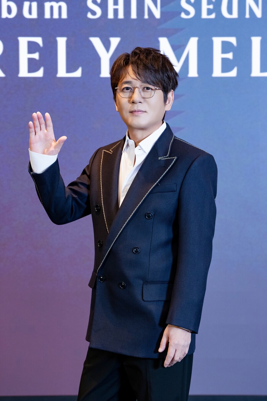 "진정성 담아, 아름다운 하강 꿈꾼다"…신승훈이 현재진행형 가수인 이유[종합] 