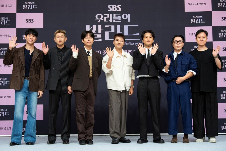 ▲ 대니구 크러쉬 정승환 전현무 차태현 정재형 정익승 PD(왼쪽부터). 제공| SBS