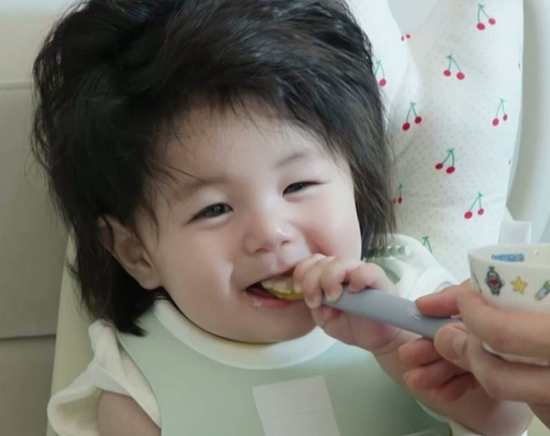 심형탁 子 하루, 투쁠 한우 이유식에 눈 번쩍…먹방계 샛별 등장('슈돌')