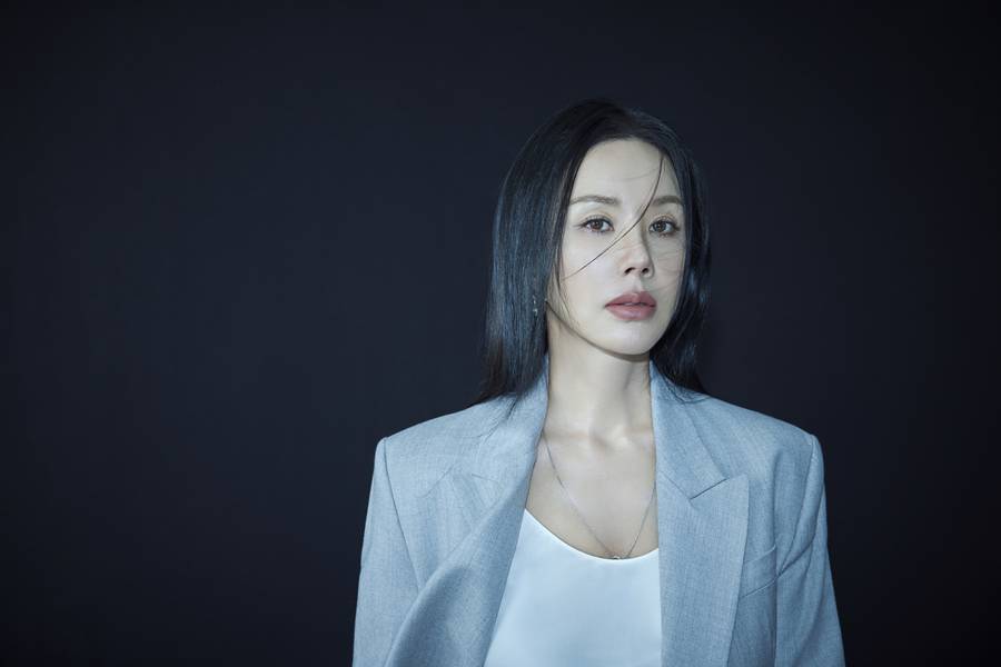 엄정화 "이효리, 힘든 순간 손잡아줘…가수로서 다음 앨범 만들고파"[인터뷰③]