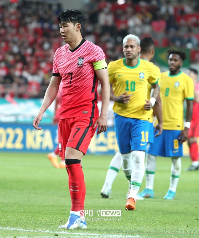 ▲ 10월에도 전력을 다듬어 나갈 대상이 정해졌다. 대한축구협회는 10월 10일 오후 8시 서울월드컵경기장에서 브라질과 맞붙고, 이어 14일에도 같은 시간, 장소에서 파라과이와 대결한다고 밝혔다. 9월 원정을 거쳐 펼쳐질 홍명보호의 판도 변화와 완성도를 국내에서 확인할 장으로 10월 브라질전이 점쳐진다. ⓒ 곽혜미 기자