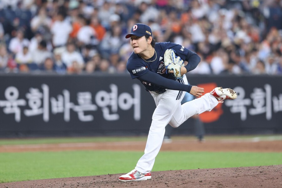 ▲ 두산이 내년 대반격을 이루기 위해서는 곽빈의 정상 궤도 복귀가 반드시 필요하다 ⓒ두산베어스