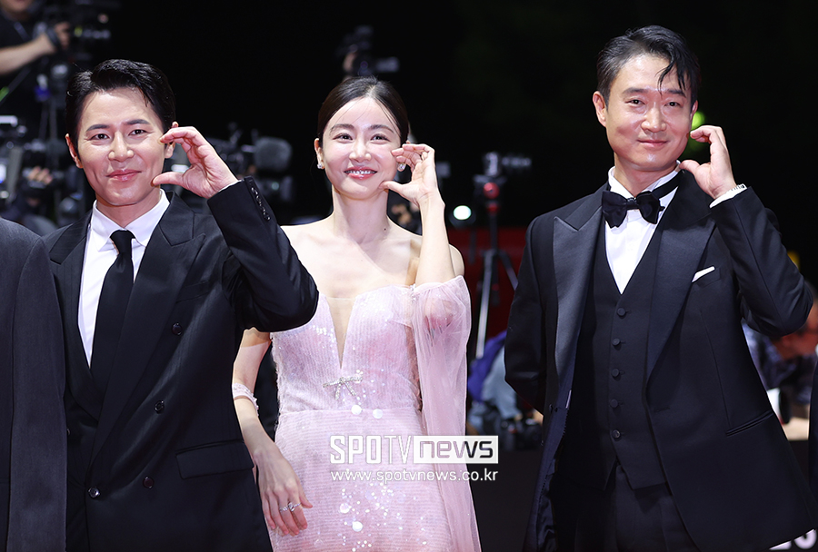 "'보스'와 승부 '어쩔수가없다'"…조우진→이규형, 추석 극장가 도전장[종합]