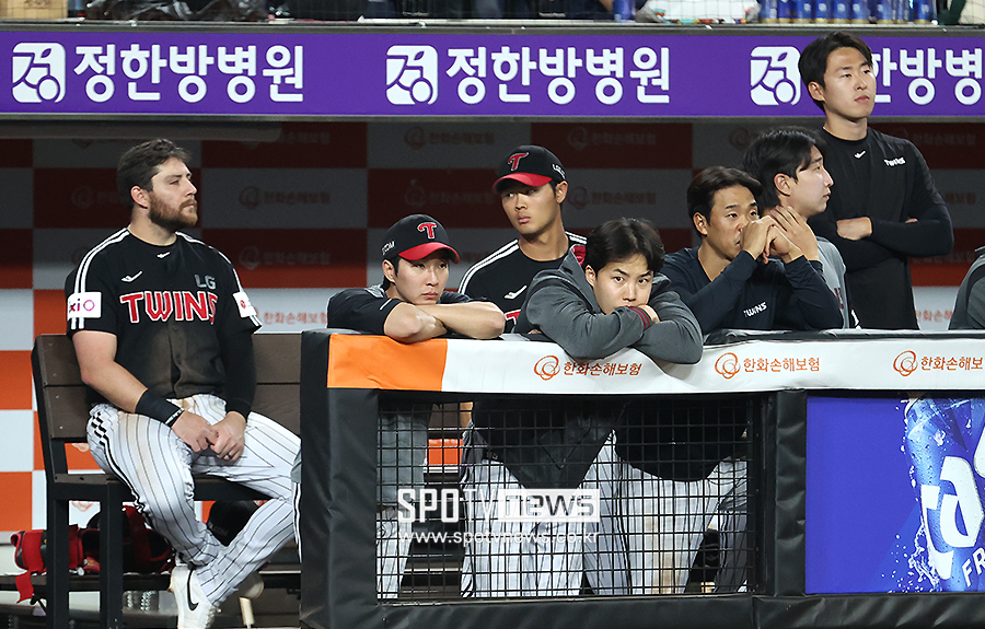 LG 왜 이래요, 매직넘버 세던 팀 어디갔나…시즌 최다 14실점→7연속 4사구 신기록 참사의 연속