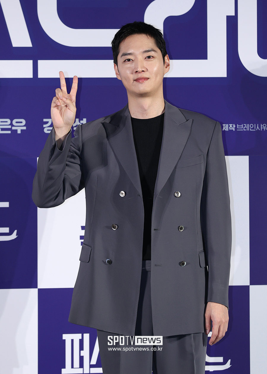 [포토S] 강영석, '브이!'