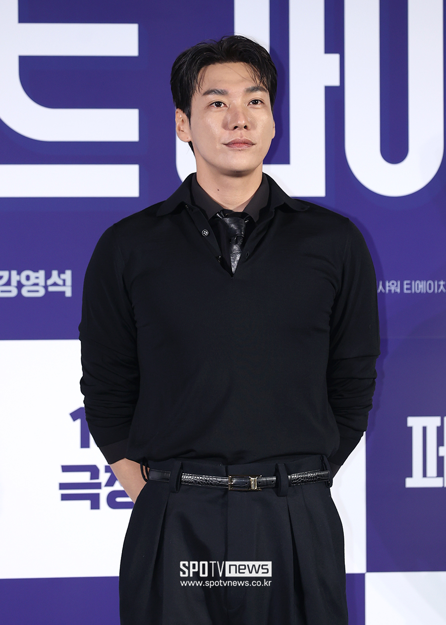 [포토S] 김영광, 태평양 어깨