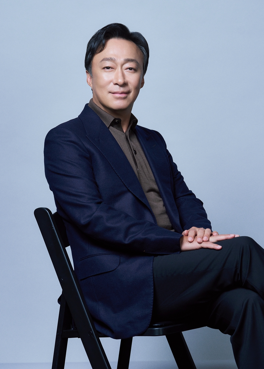 이성민 "생일카페 방문, 지나치기 미안해 간건데…파장 예상못해"[인터뷰③]
